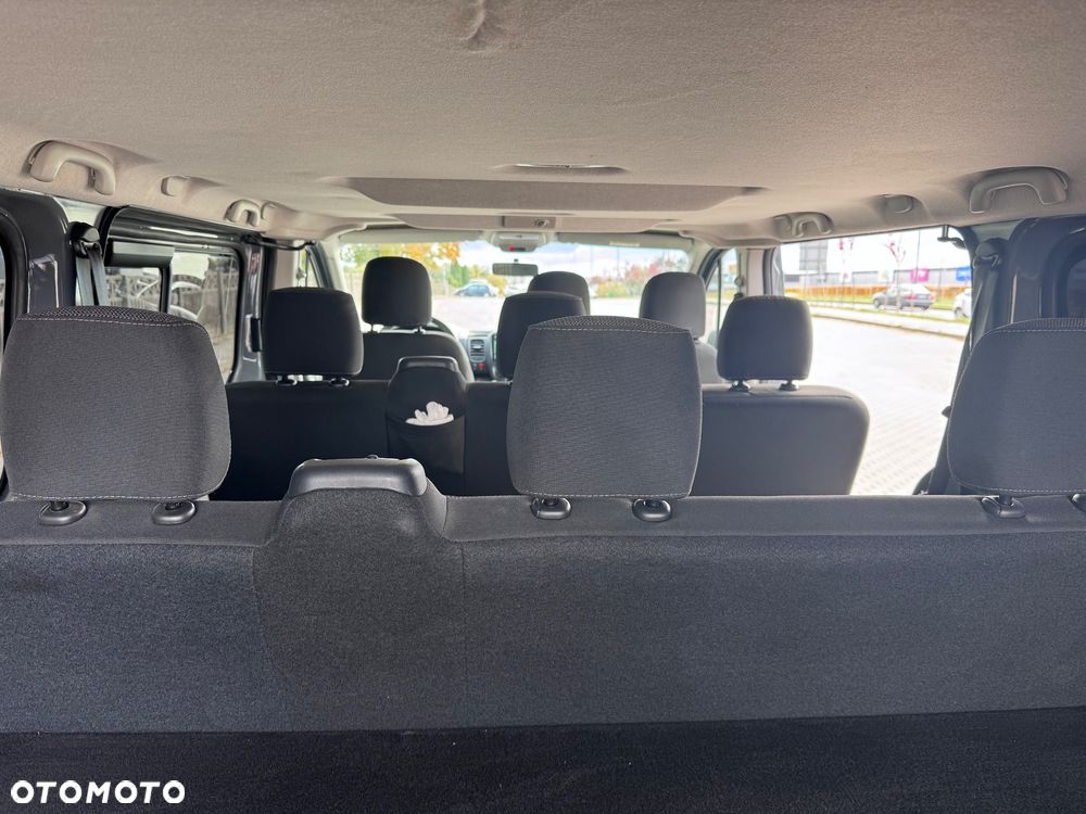 Renault Trafic - 13