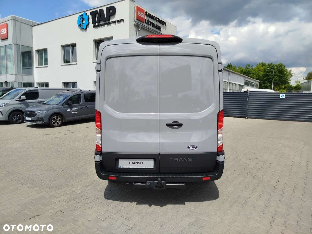 Ford Transit - 6
