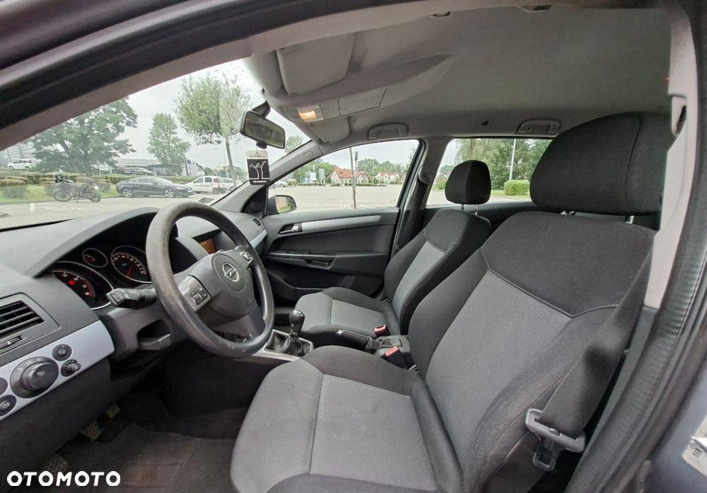 Opel Astra - 18