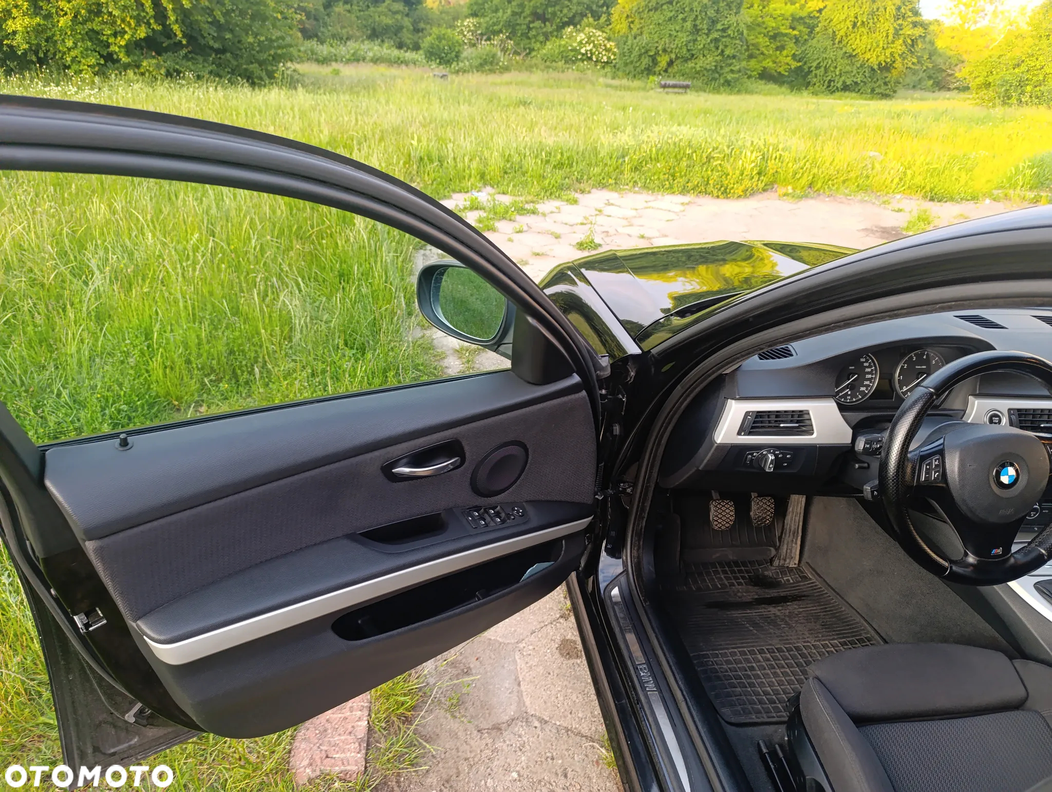 BMW Seria 3 320i - 8