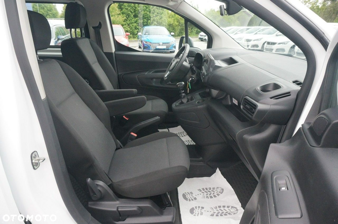 Opel Combo Cargo XL 1.5 CDTI 2,4t (bryg.) - 28