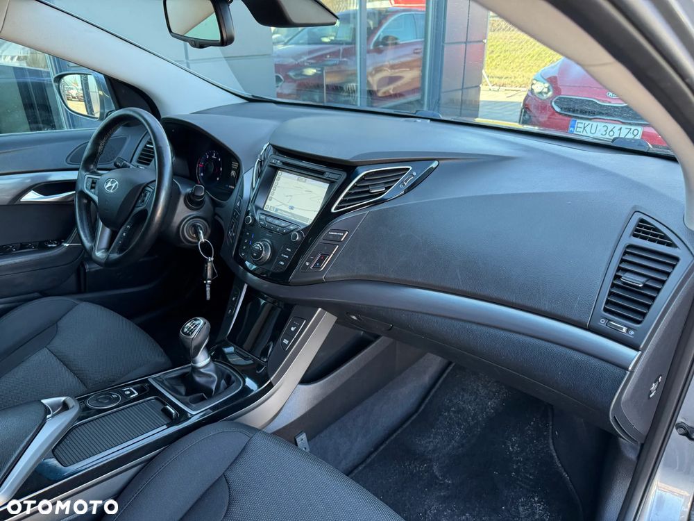 Hyundai i40 1.7 CRDi BlueDrive Business - 24