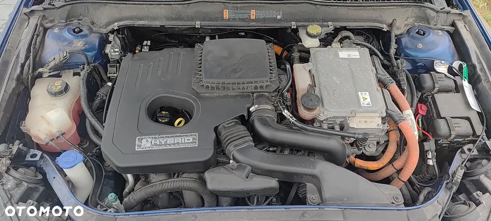 Ford Fusion - 9