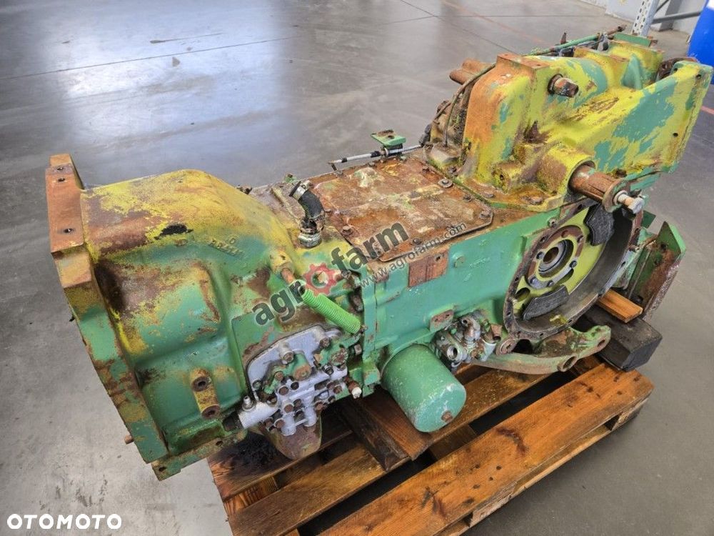 Skrzynia biegów, most tylny John Deere 4240, 4040 - 1