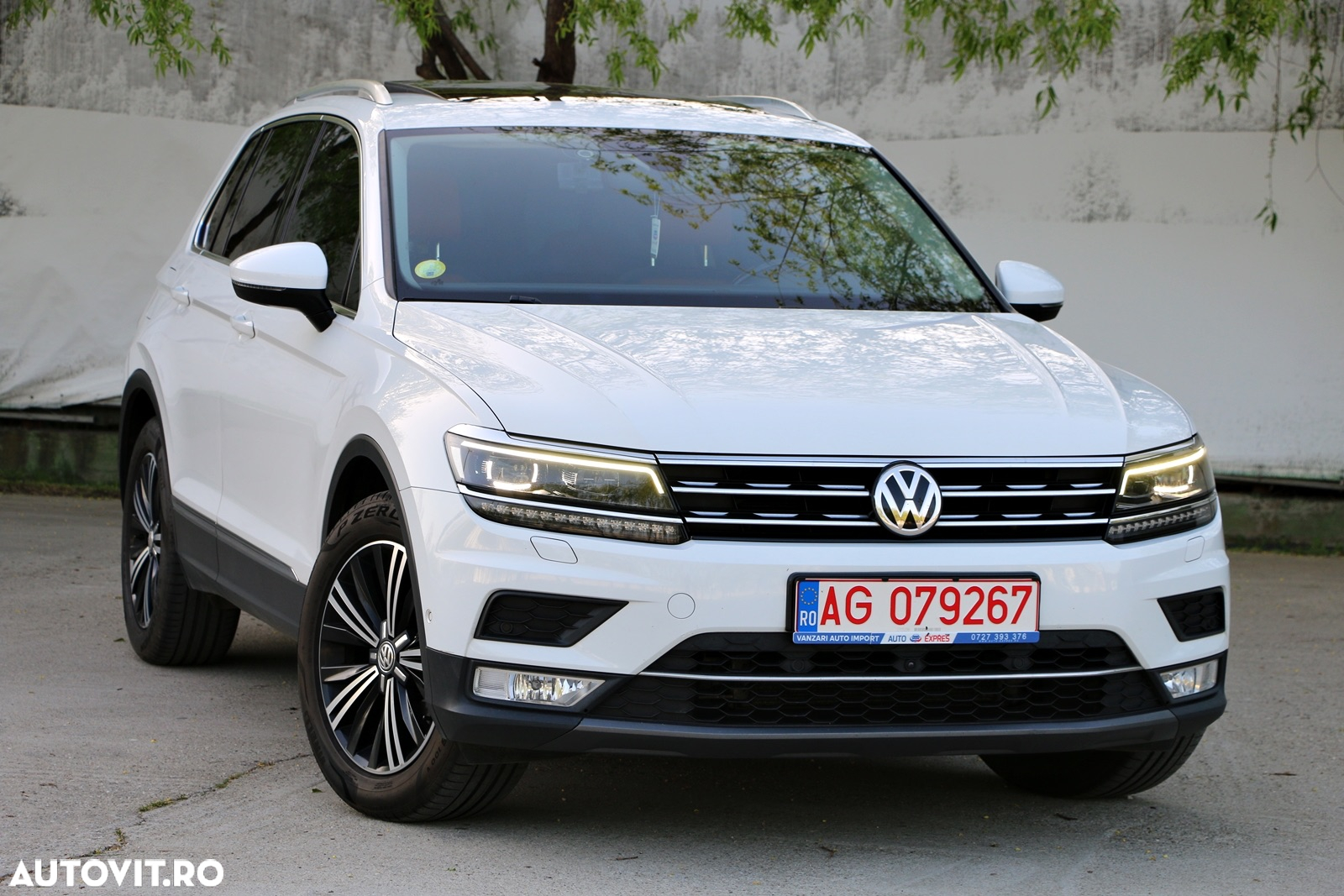 Volkswagen Tiguan 2.0 TDI 4Mot DSG Highline - 17