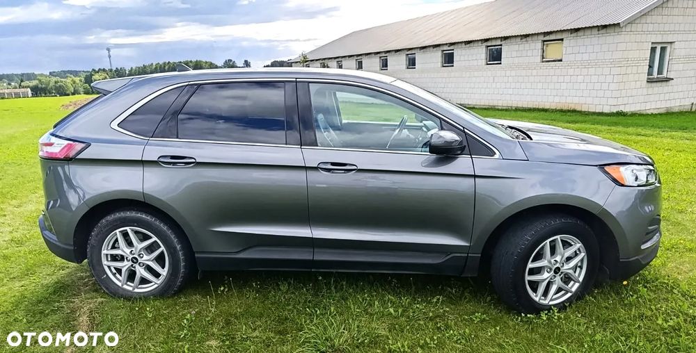 Ford Edge - 4