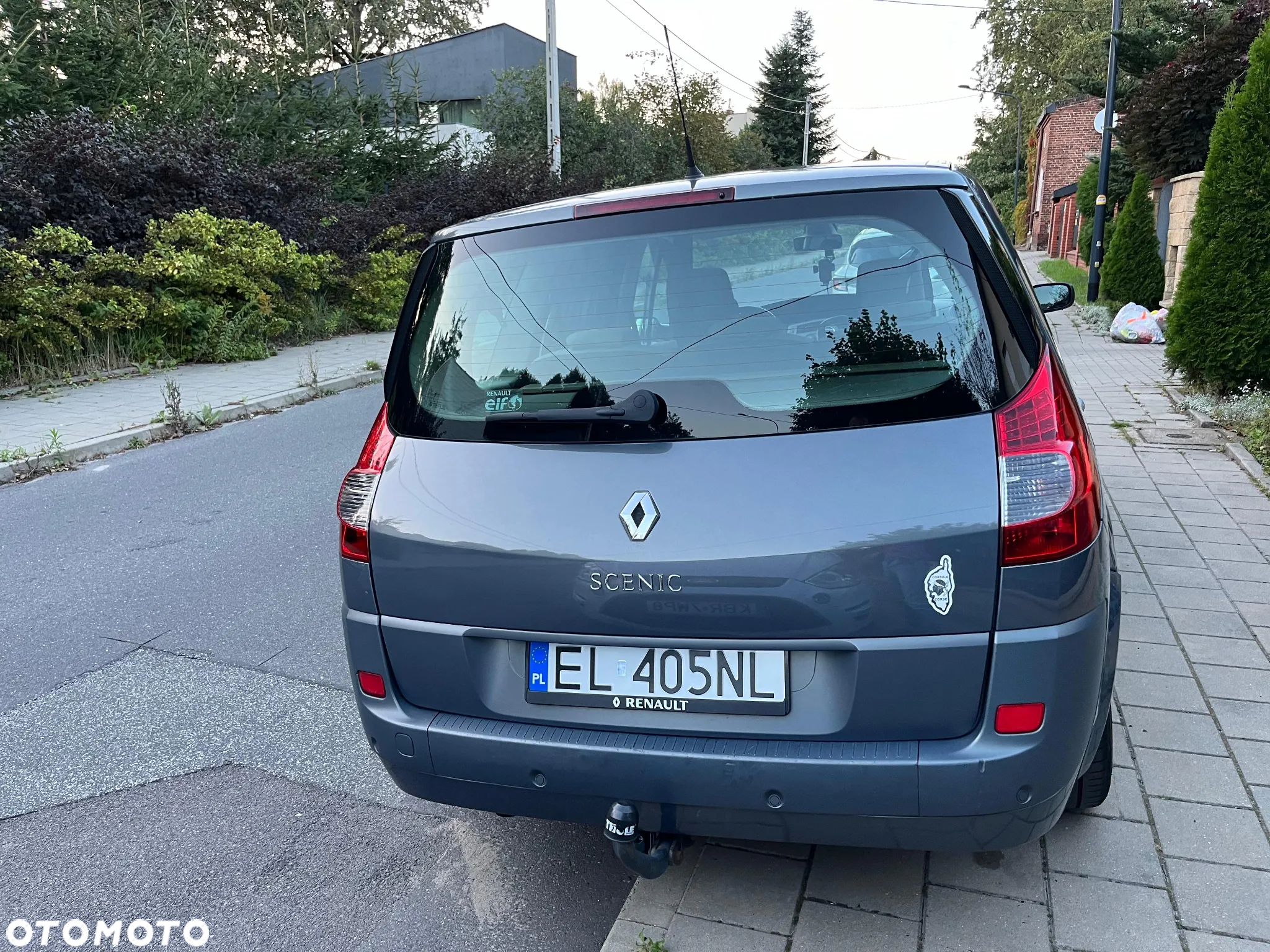 Renault Scenic 1.9 dCi Emotion - 6