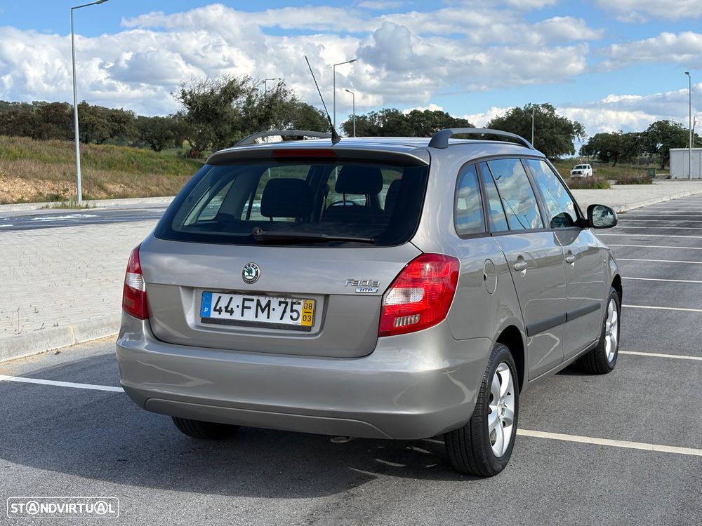 Skoda Fabia Break 1.2 Sport - 9