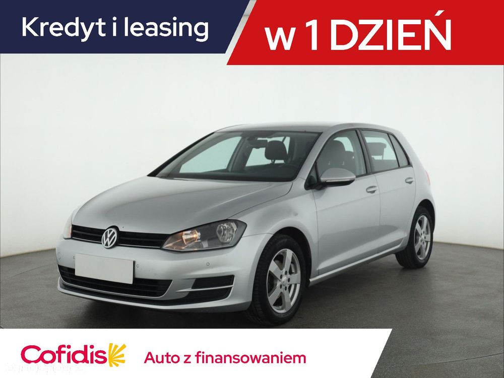 Volkswagen Golf - 2