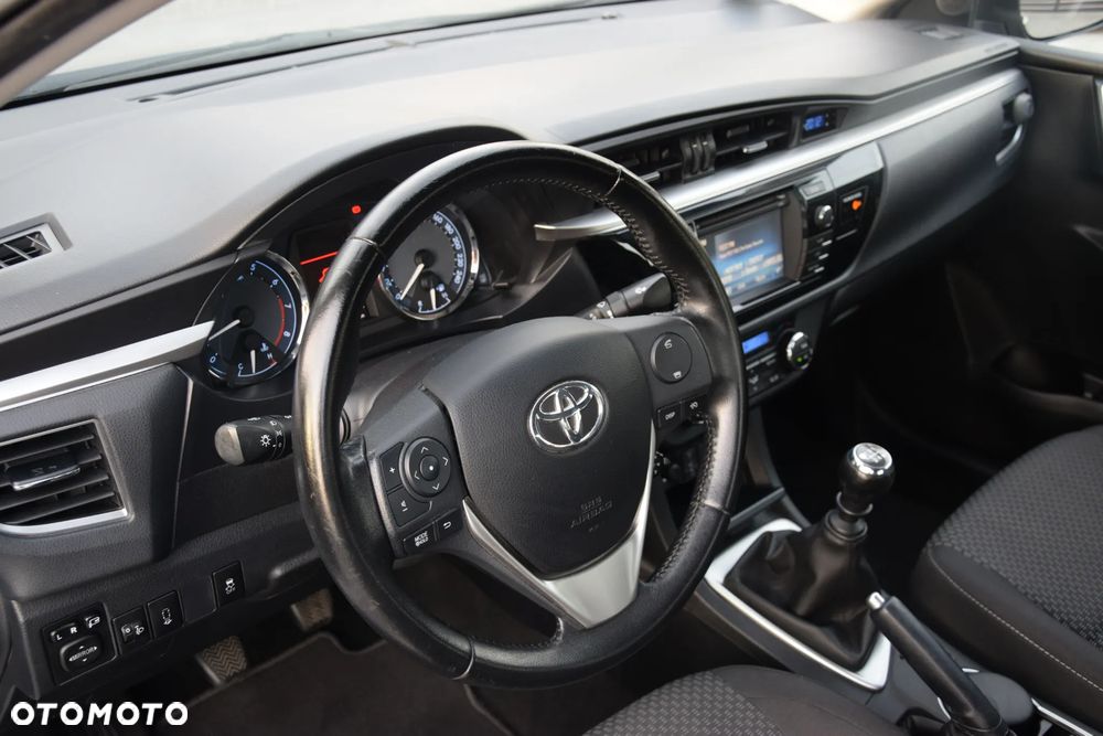 Toyota Corolla 1.6 Valvematic Life Plus - 24