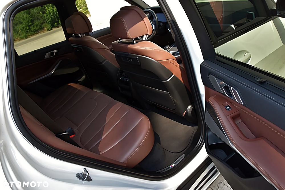 BMW X5 xDrive30d mHEV - 26