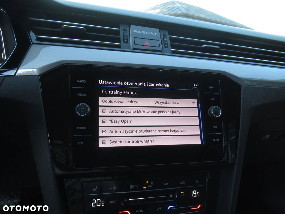 Volkswagen Passat 2.0 TDI EVO Business DSG - 27