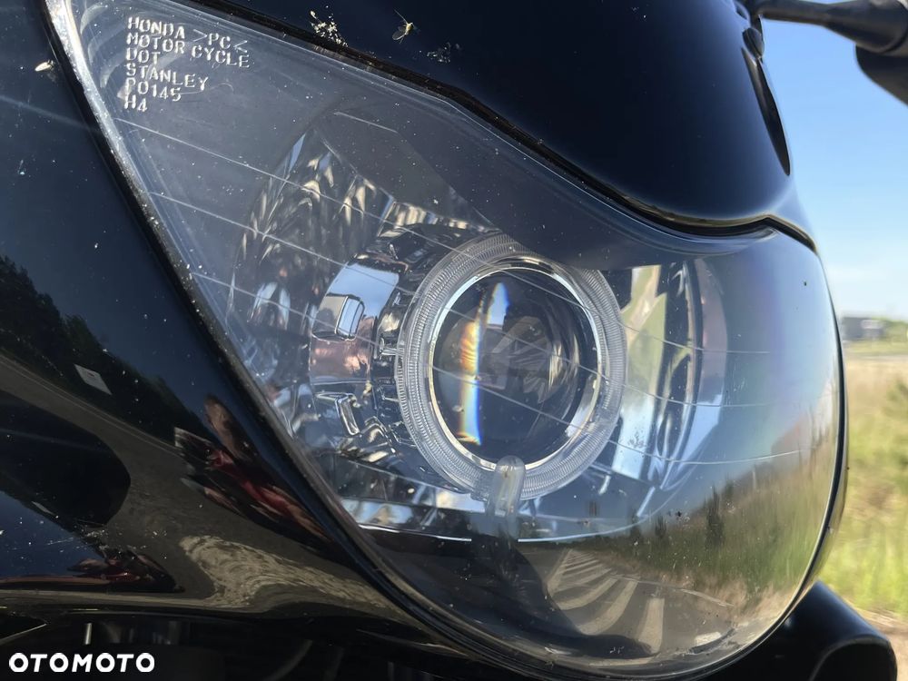 Honda CBR - 11