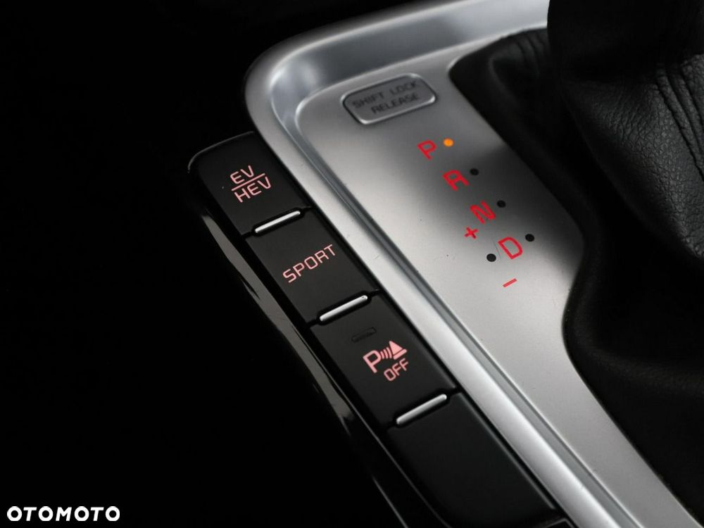 Kia XCeed 1.6 GDI DCT6 OPF Inspiration - 32
