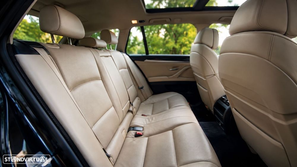 BMW 520 d Line Luxury Auto - 35