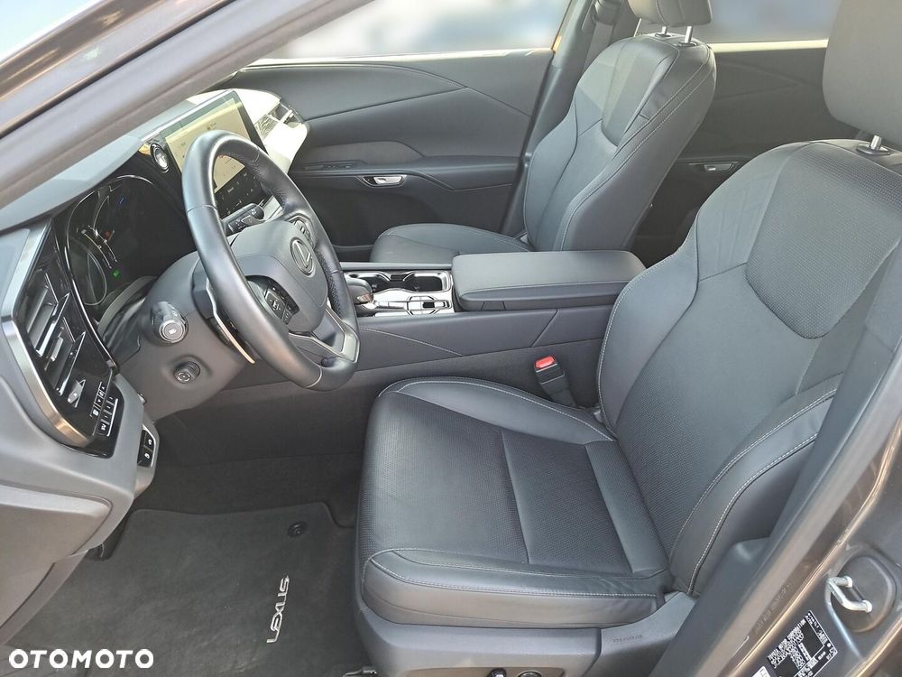 Lexus RX 450h+ Prestige - 14