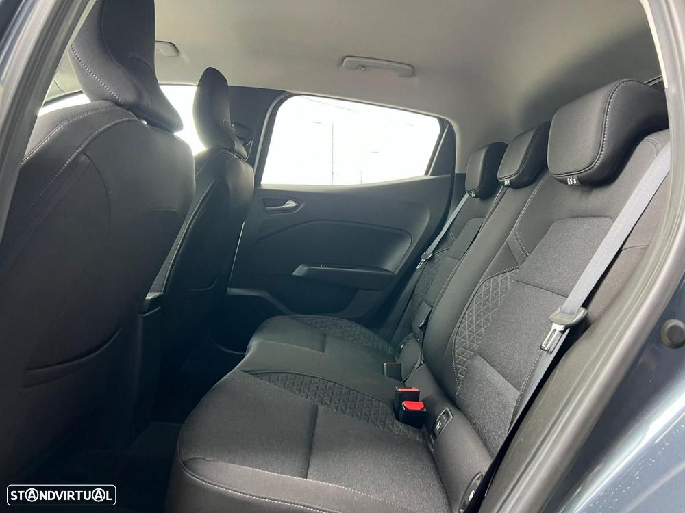 Renault Clio 1.0 TCe Exclusive - 8