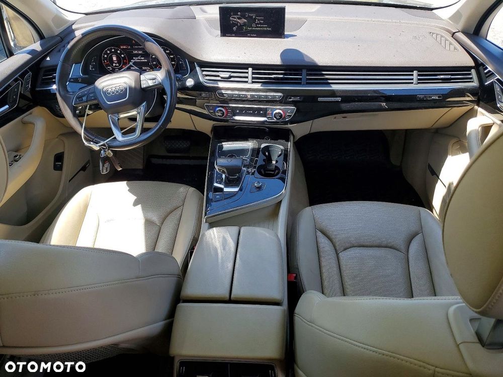 Audi Q7 3.0 TFSI Quattro Tiptronic - 9