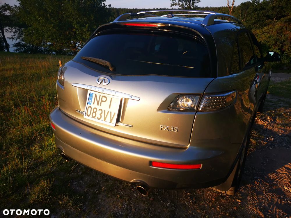 Infiniti FX FX35 - 23