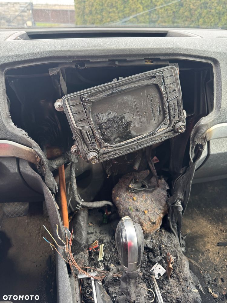 Volkswagen Amarok 3.0 V6 TDi 4MOTION Highline - 19