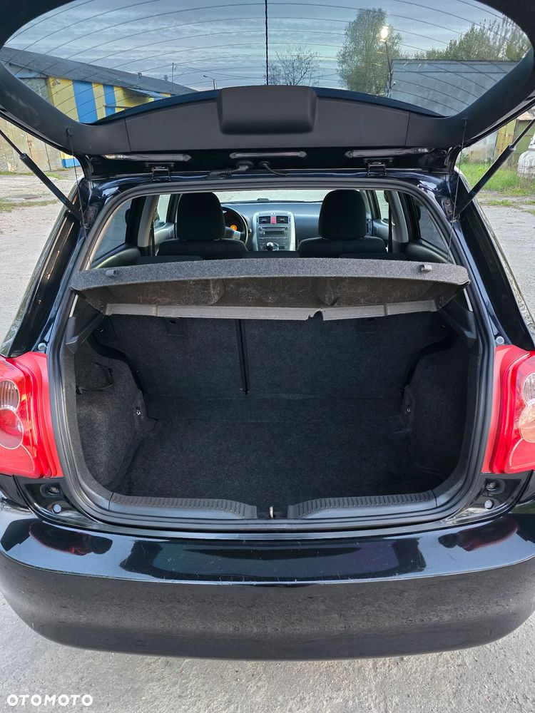 Toyota Auris 1.4 VVT-i Sol - 19