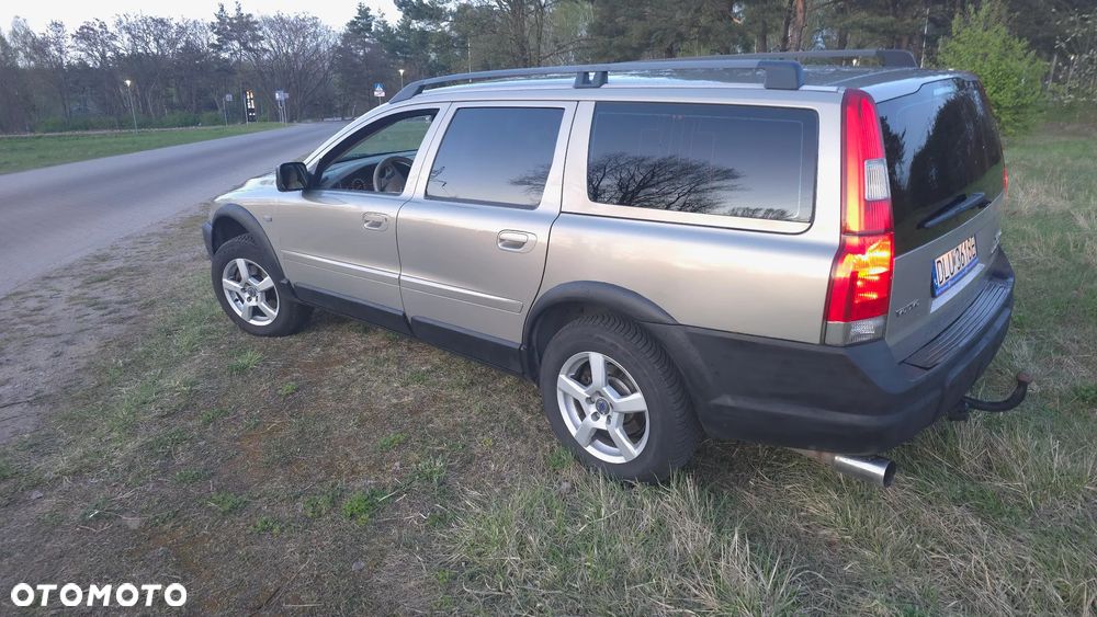 Volvo XC 70 - 4
