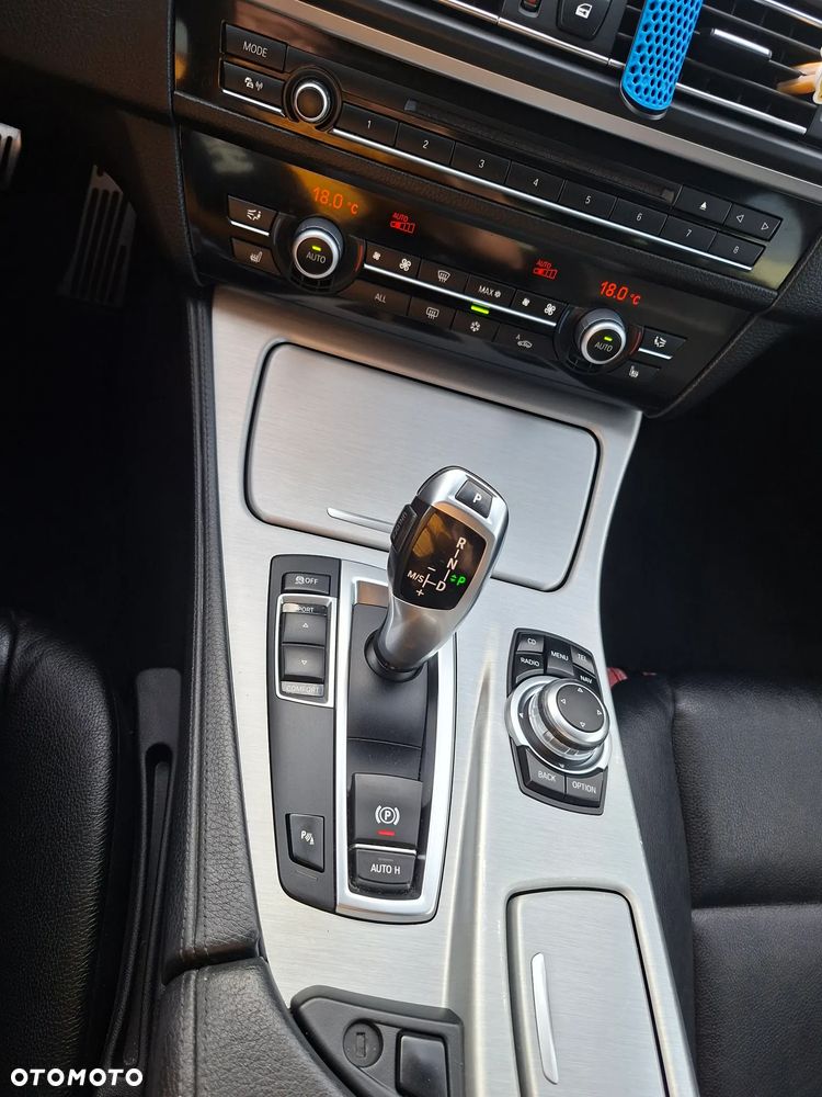 BMW Seria 5 520d - 7