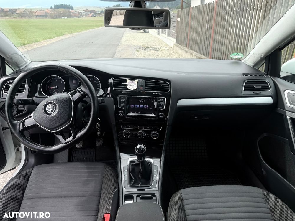 Volkswagen Golf 1.6 BlueTDI Cup - 10