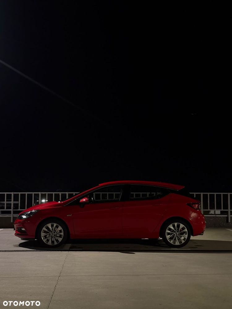 Opel Astra 2019 photo 2