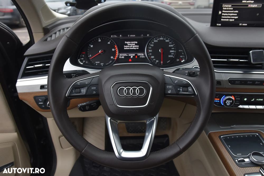 Audi Q7 - 21