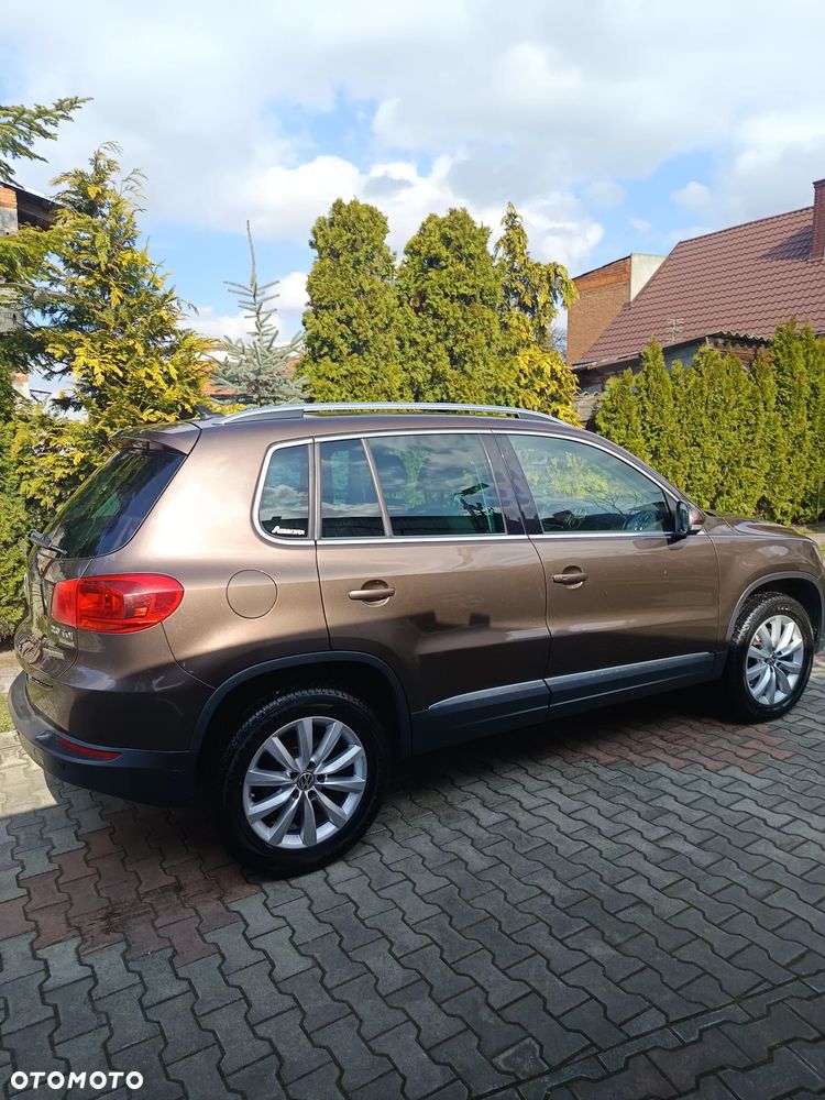 Volkswagen Tiguan - 14