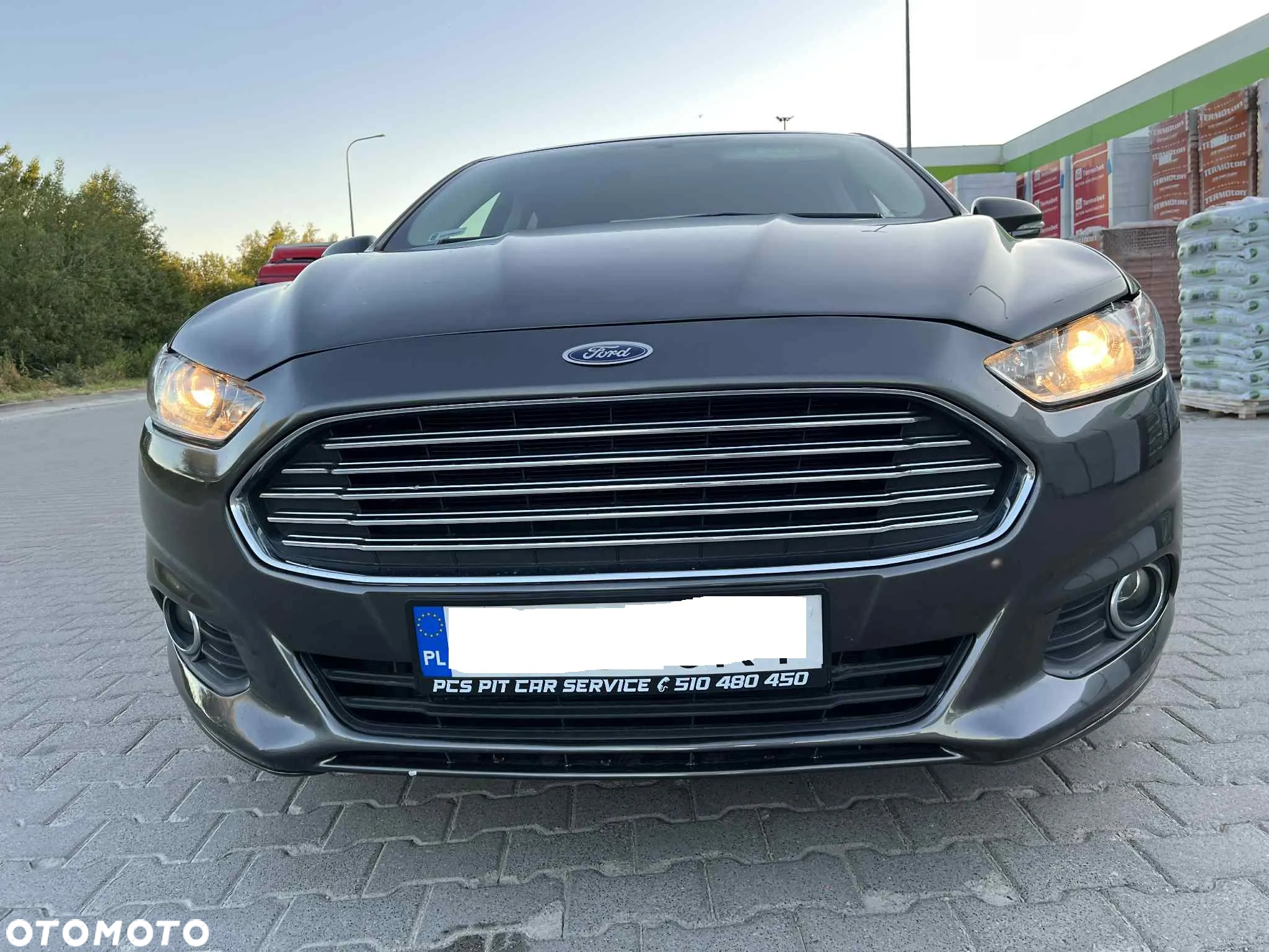 Ford Fusion - 21