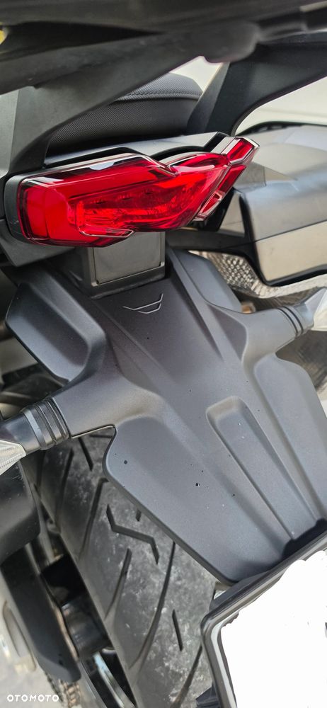 Ducati Multistrada - 16