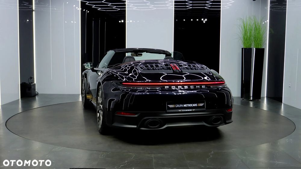 Porsche 911 Carrera Cabrio - 7