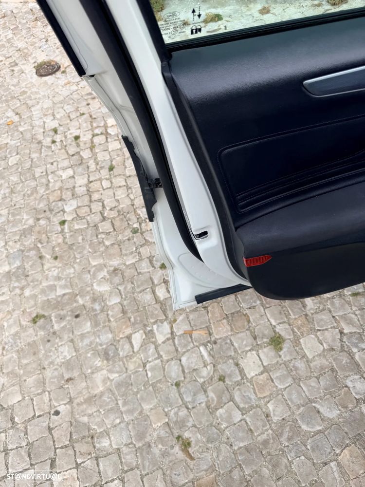 Ford Focus SW 1.0 EcoBoost Active X - 18