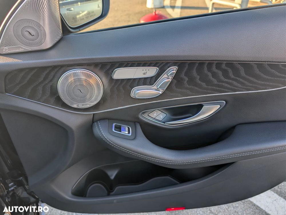 Mercedes-Benz C 300 9G-TRONIC AMG Line - 10