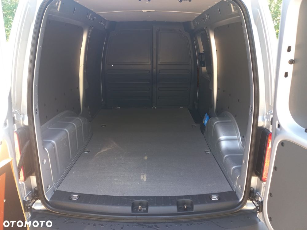 Volkswagen CADDY - 7