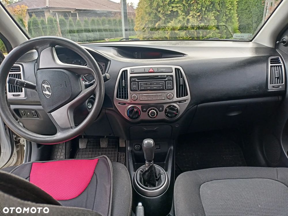 Hyundai i20 - 3