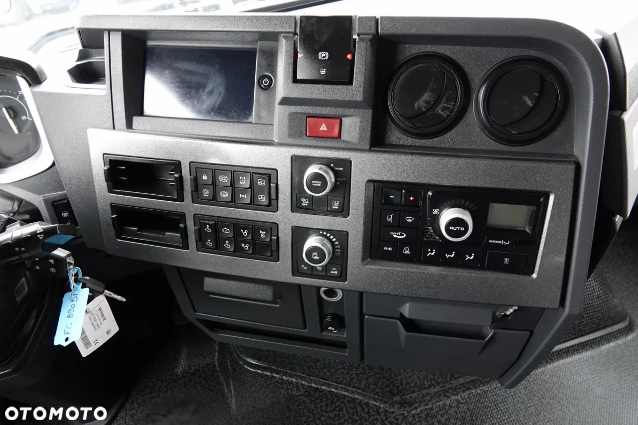 Renault T 520 / 13L  / HYDRAULIKA /  KLIMA POSTOJOWA / ALUFELGI  / PO KONTRAKCIE SERWISOWYM / SPROWADZONA - 29