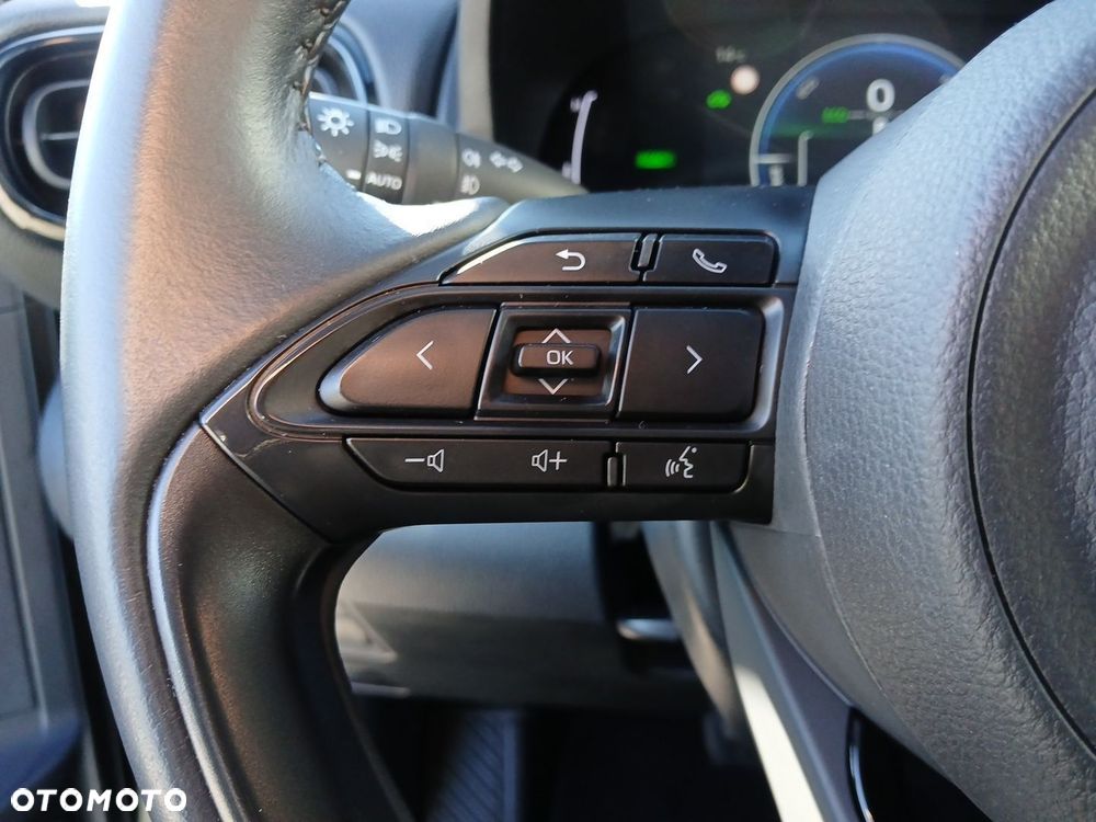 Toyota Yaris Cross Hybrid 1.5 Style - 25