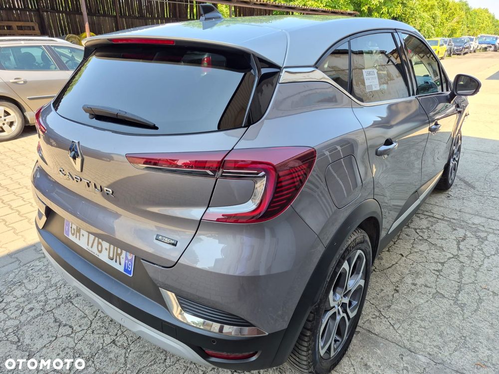 Renault Captur - 21