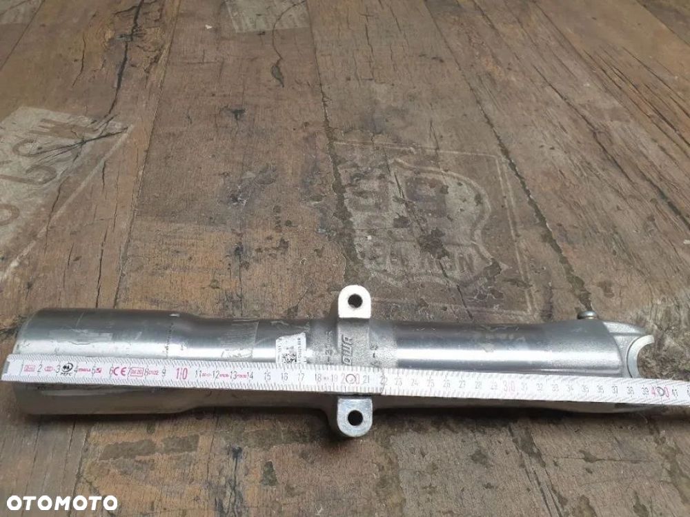 Goleń prawy Harley Davidson Softail Fat Boy 45915-08A - 11
