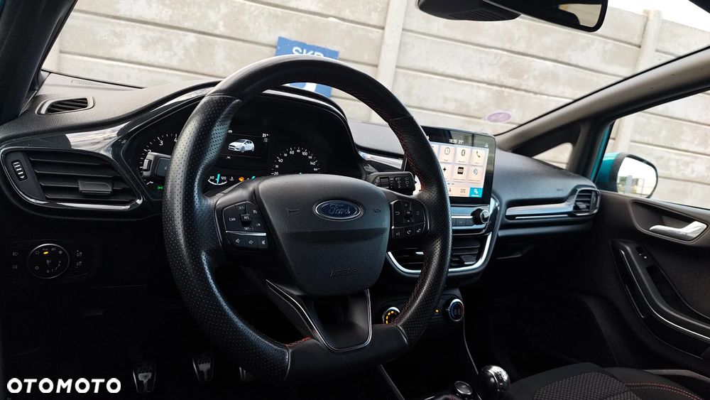 Ford Fiesta - 31