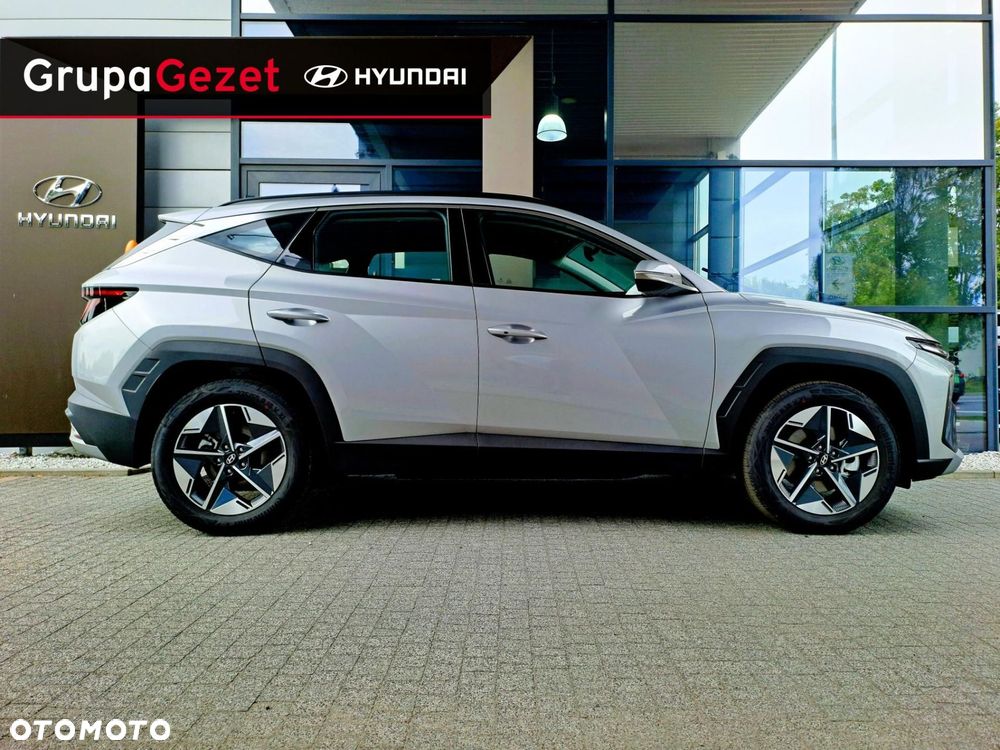 Hyundai Tucson - 2
