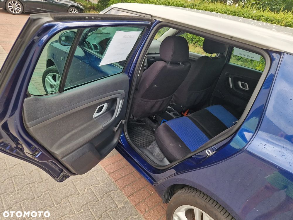 Skoda Fabia - 16