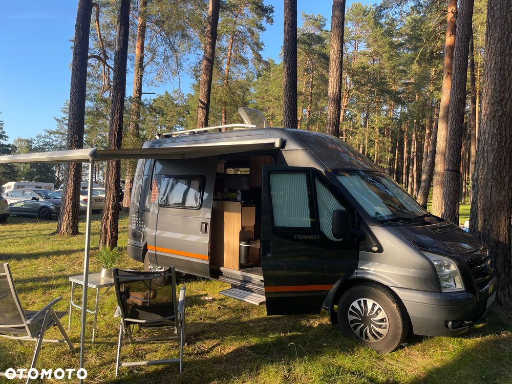 Ford Transit - 1