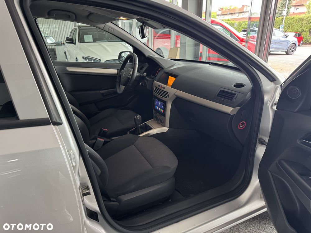 Opel Astra - 29