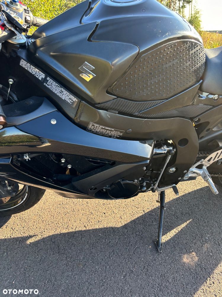 Suzuki GSX-R - 17