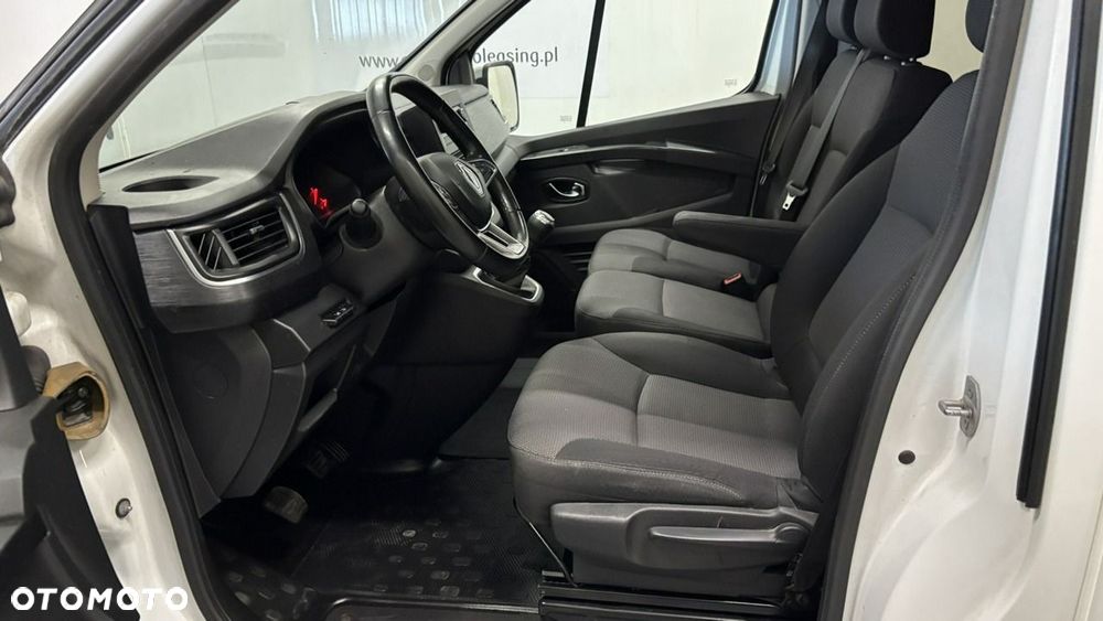 Renault Trafic - 9