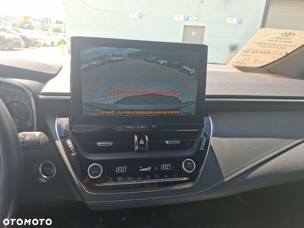 Toyota Corolla 1.8 Hybrid Comfort - 18